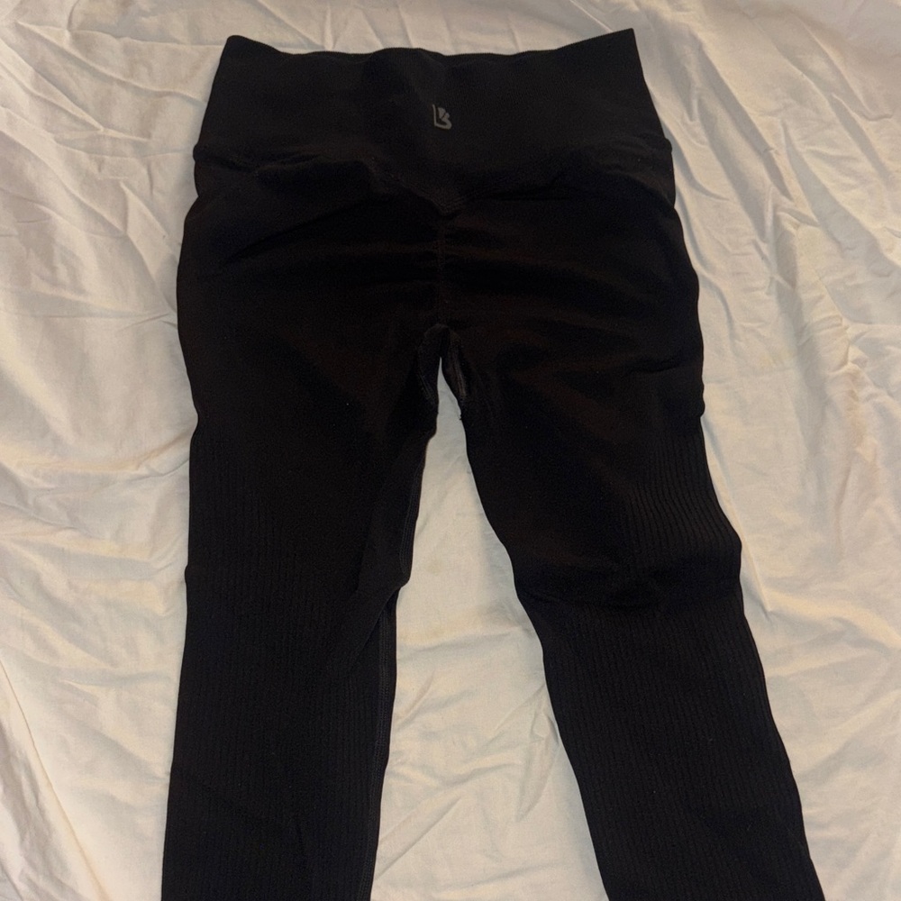 Buff bunny Black Seamless Ribbed Leggings with butt scrunch